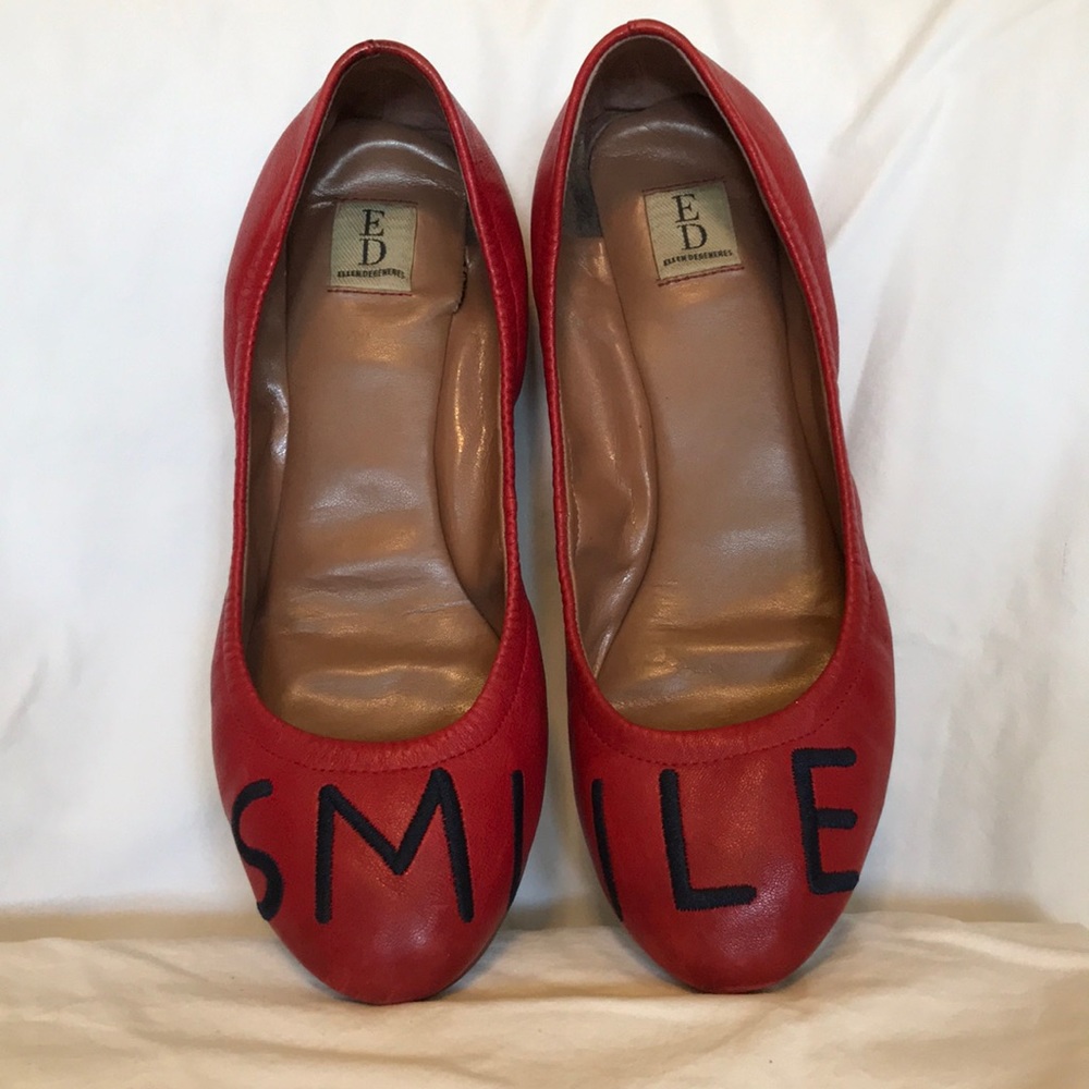 Ellen Degeneres SMILE ballet sandals